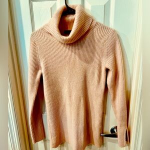Banana Republic sweater light pink